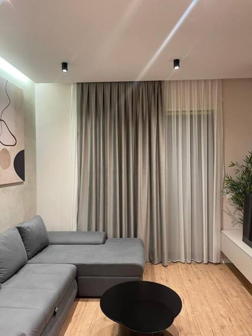 Comfort,Excellence. Kamez Dış mekan fotoğraf
